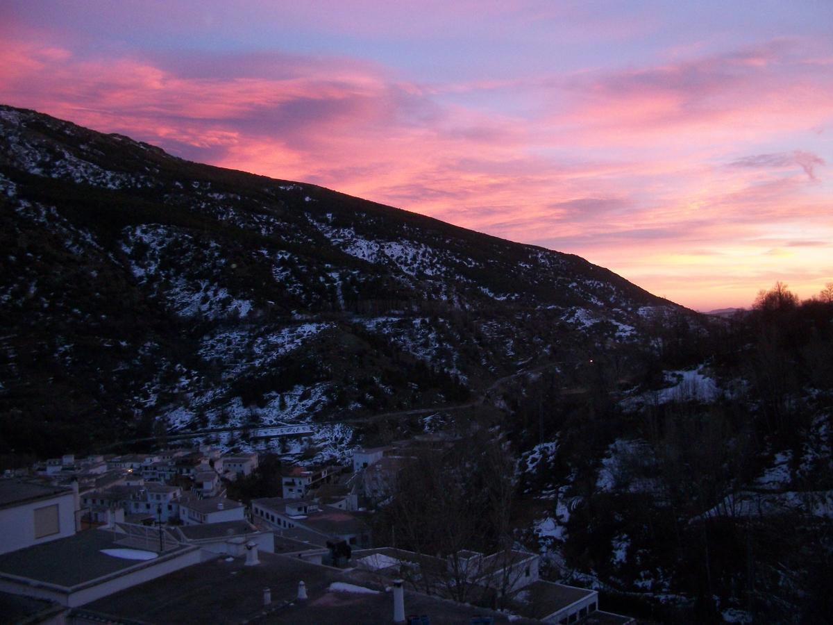 Refugio Alpujarra Alta Bed and Breakfast Trevélez Zewnętrze zdjęcie